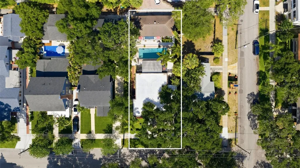 912 S Fremont Avenue Tampa FL 33606
