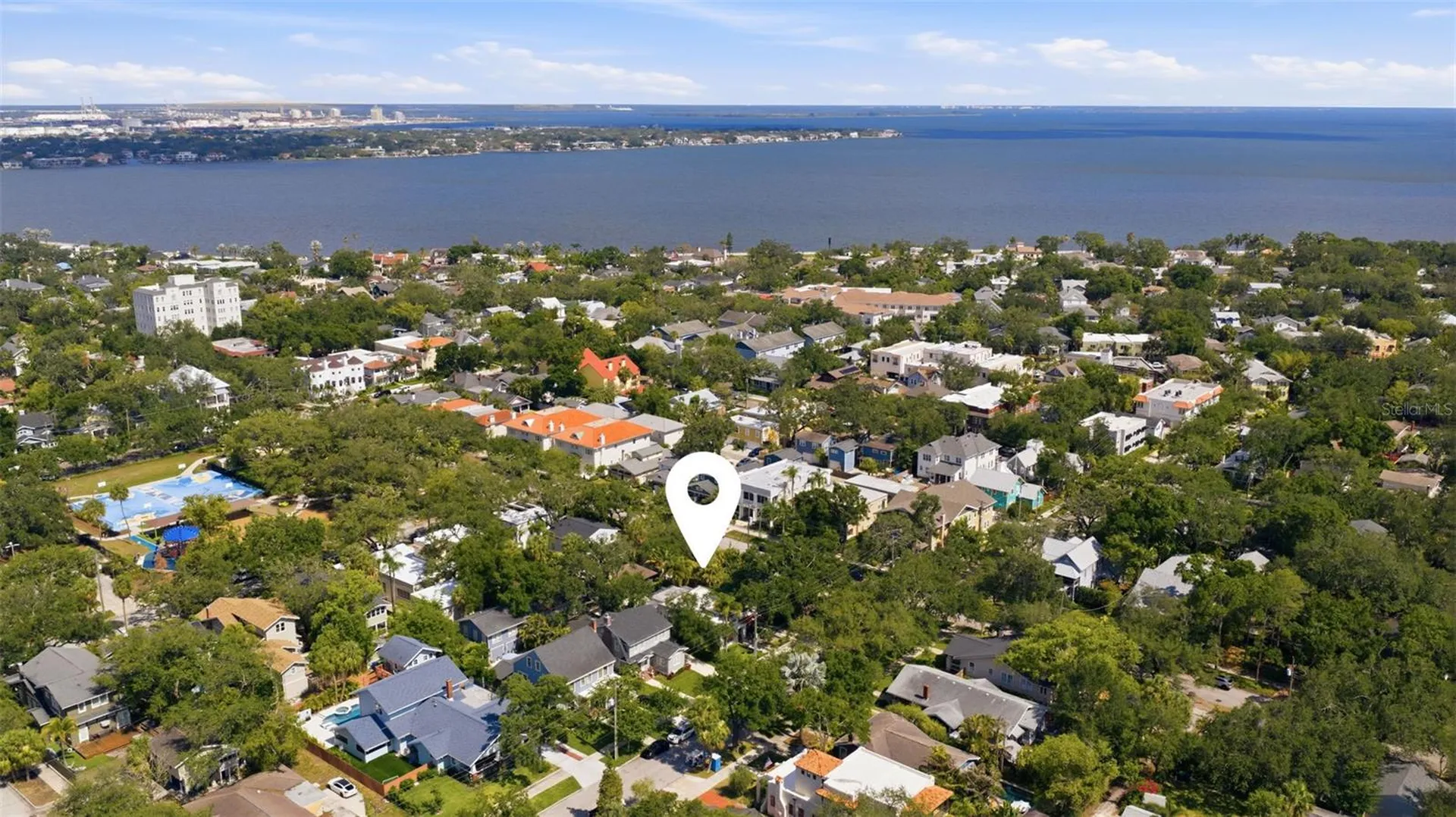 912 S Fremont Avenue Tampa FL 33606