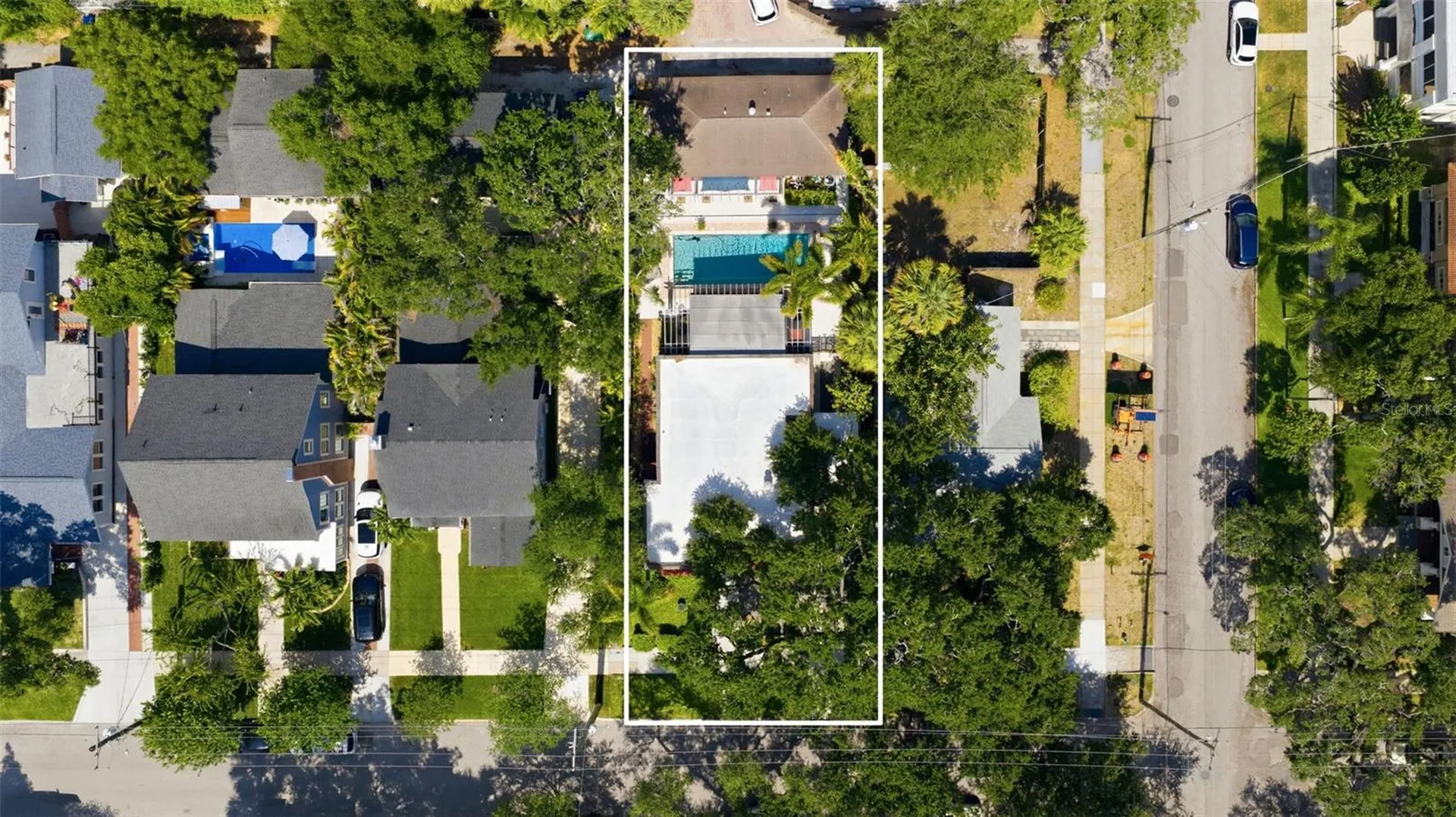 912 S Fremont Avenue Tampa FL 33606