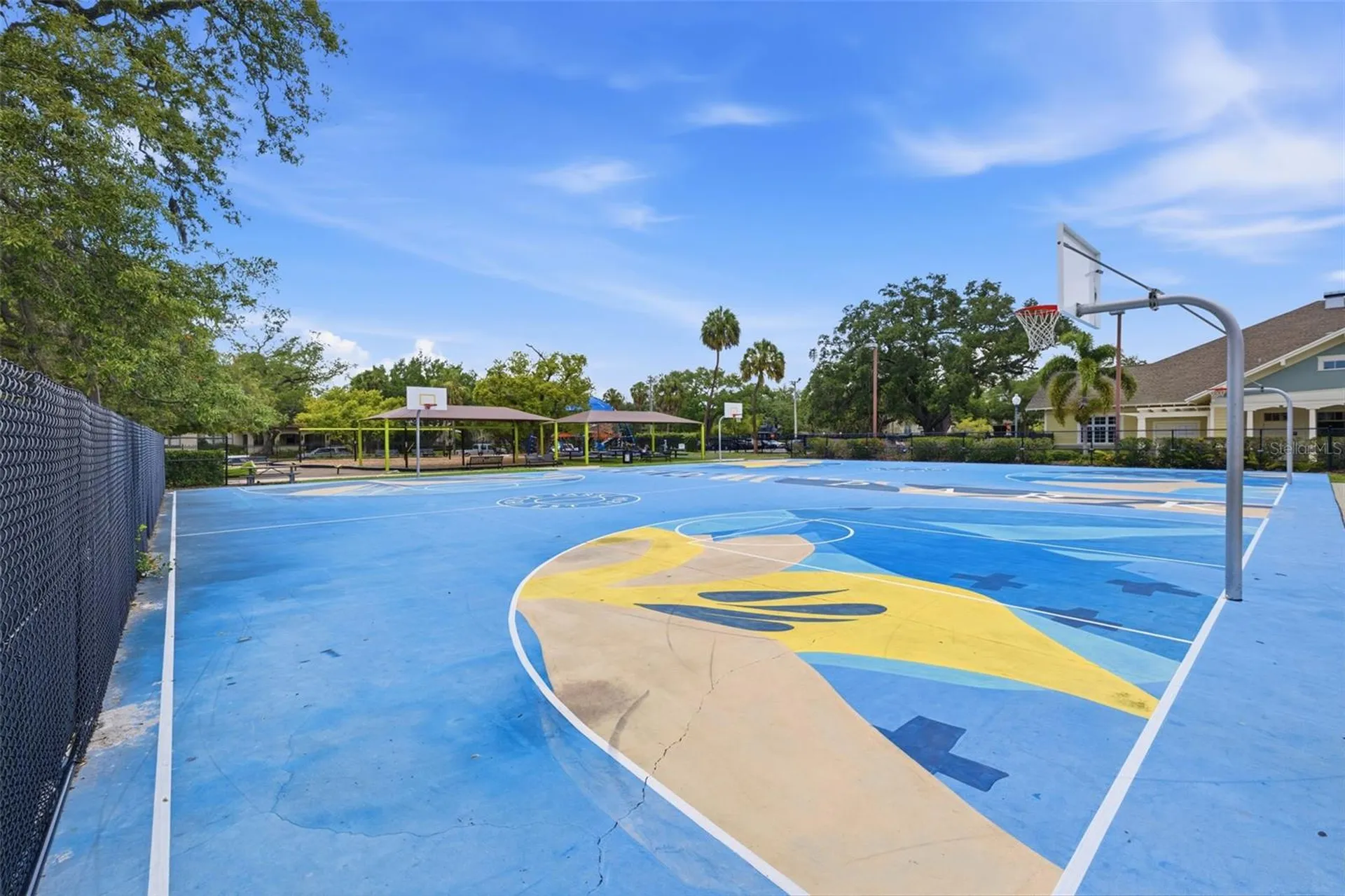 912 S Fremont Avenue Tampa FL 33606
