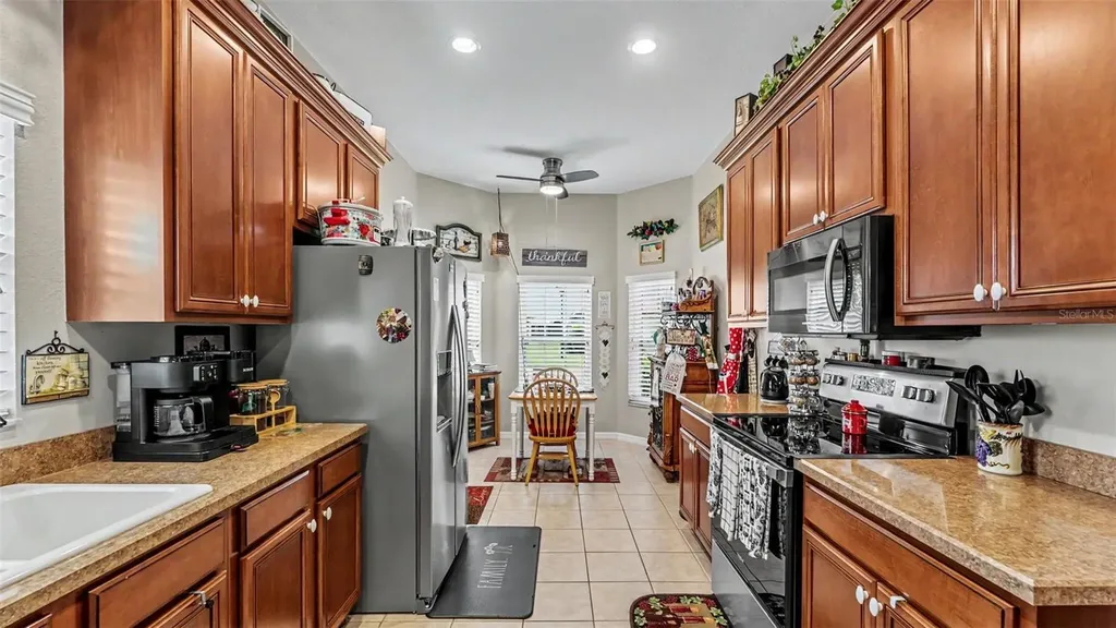 2452 Salzburg Loop Winter Haven FL 33884