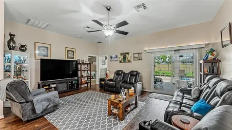 2452 Salzburg Loop Winter Haven FL 33884
