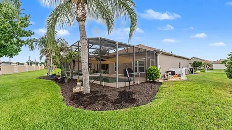 2452 Salzburg Loop Winter Haven FL 33884