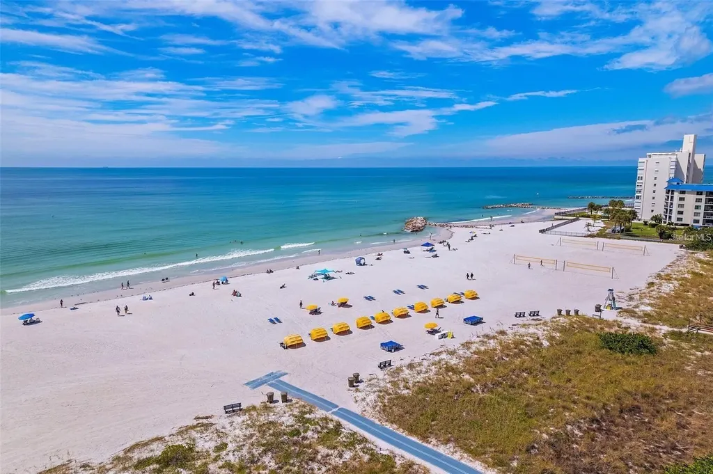 7003 Sunset Way St Pete Beach FL 33706