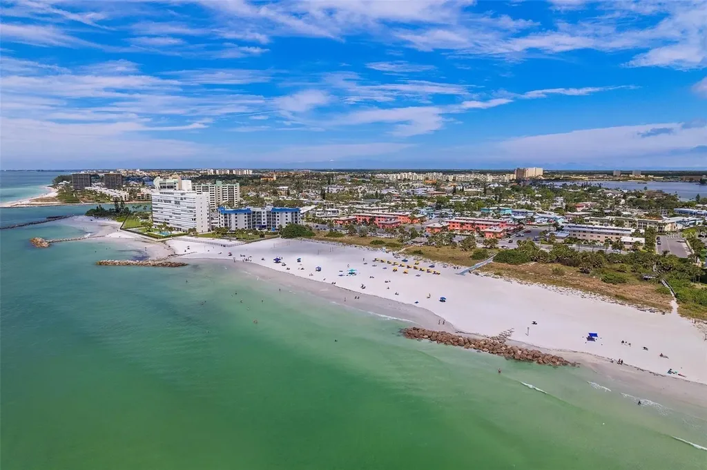 7003 Sunset Way St Pete Beach FL 33706
