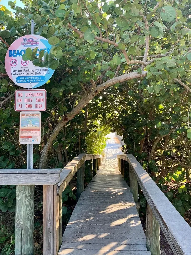 7003 Sunset Way St Pete Beach FL 33706