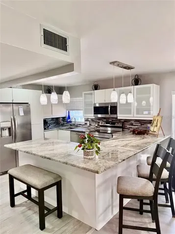 7003 Sunset Way St Pete Beach FL 33706