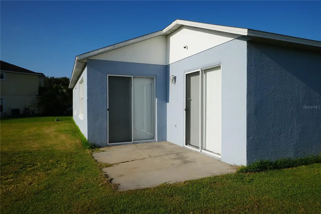 2560 Sage Drive W Kissimmee FL 34758