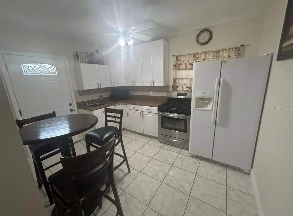 5112 Gateway Drive Tampa FL 33615
