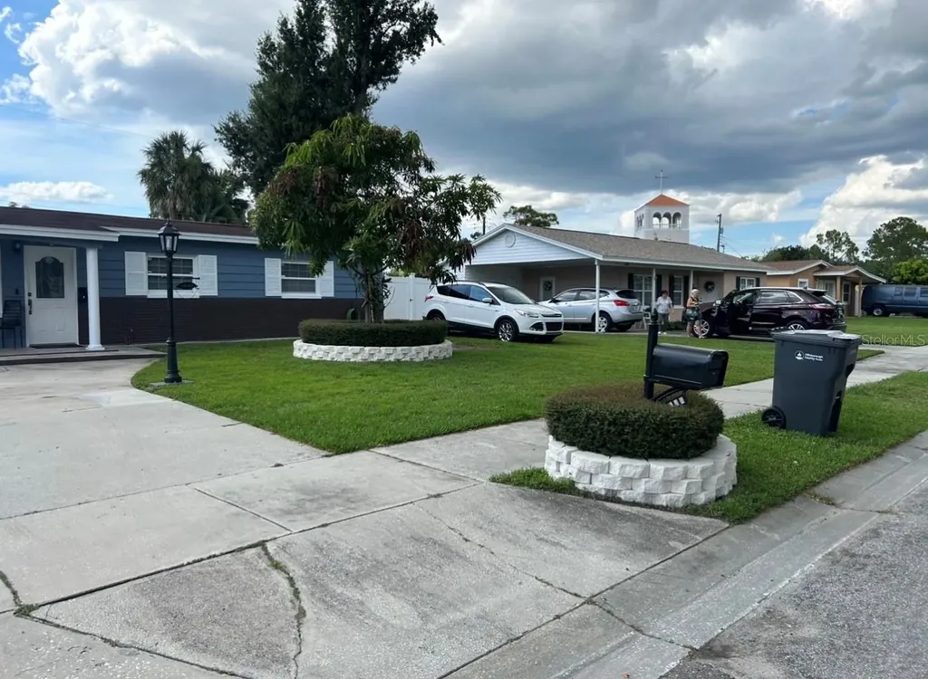5112 Gateway Drive Tampa FL 33615