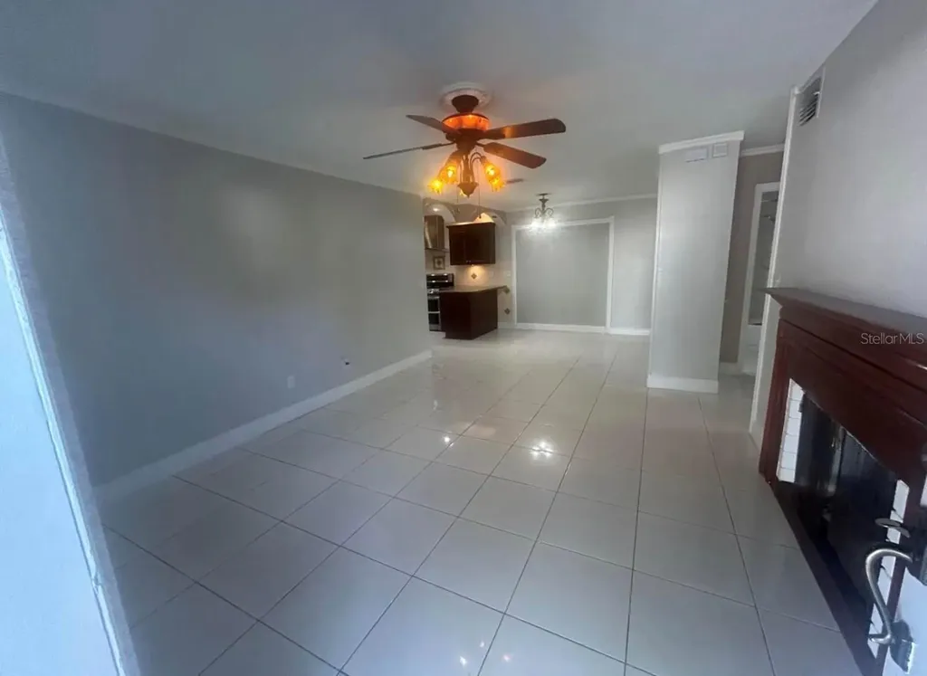5112 Gateway Drive Tampa FL 33615