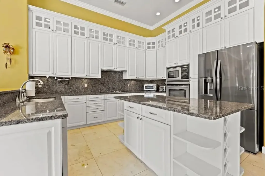 30324 Laurelwood Lane Wesley Chapel FL 33543