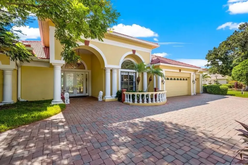 30324 Laurelwood Lane Wesley Chapel FL 33543
