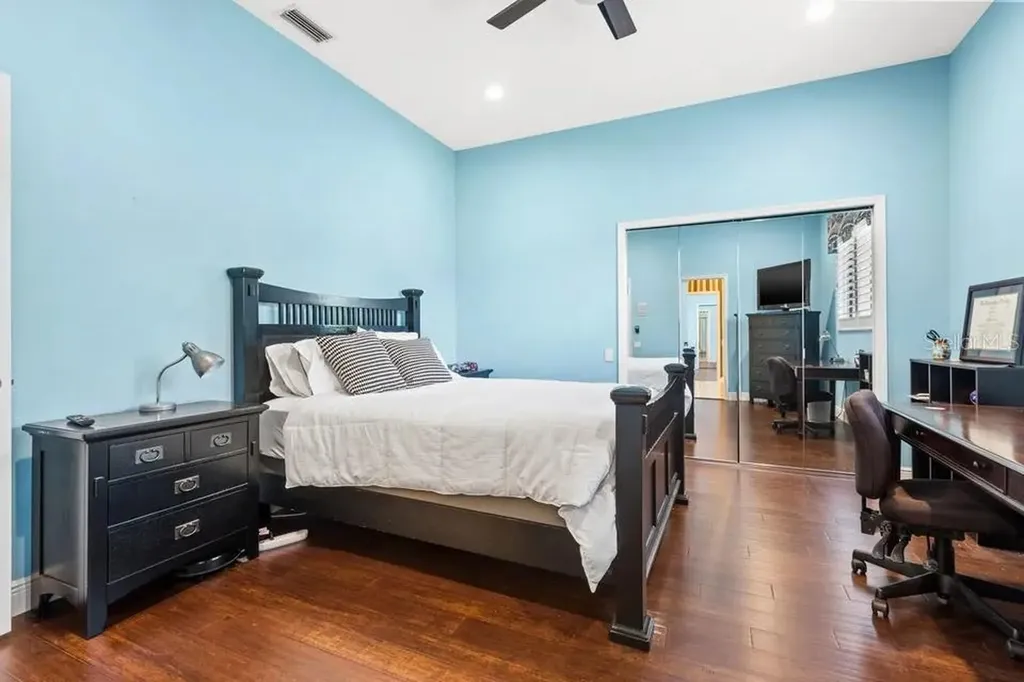 30324 Laurelwood Lane Wesley Chapel FL 33543