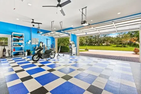 30324 Laurelwood Lane Wesley Chapel FL 33543