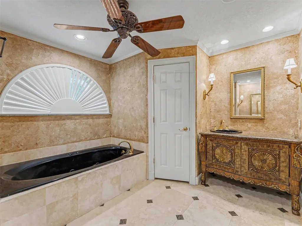 6626 Crescent Lake Drive Lakeland FL 33813