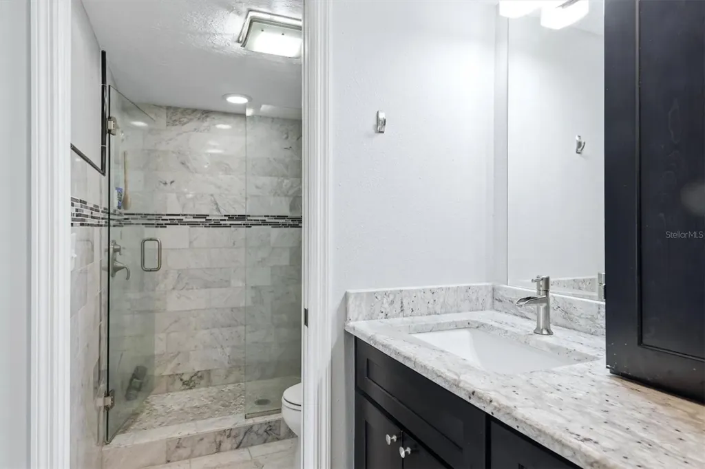 1103 Edgewater Circle Bradenton FL 34209