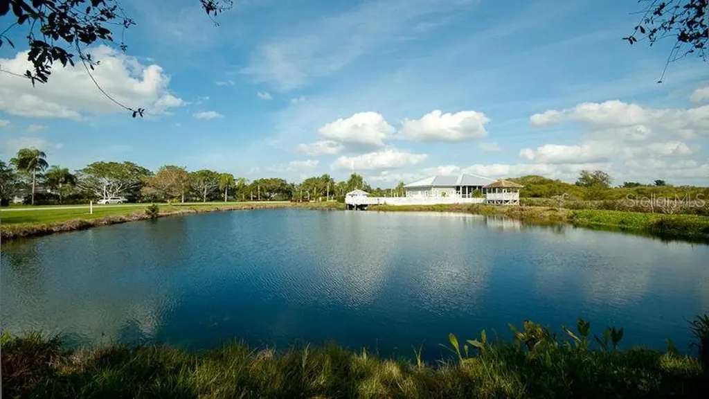 1103 Edgewater Circle Bradenton FL 34209