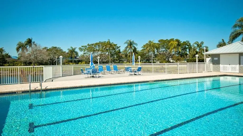 1103 Edgewater Circle Bradenton FL 34209