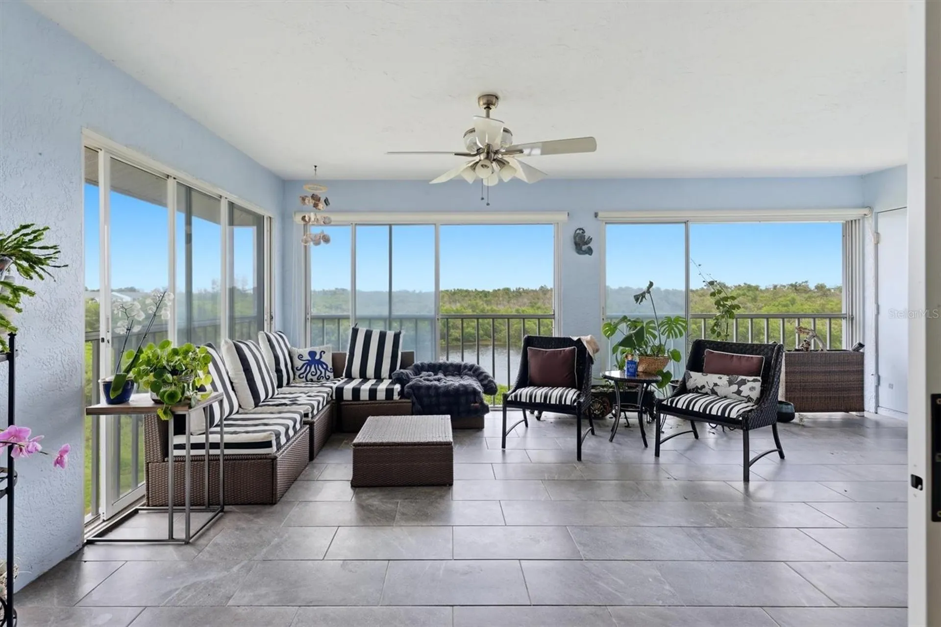 1103 Edgewater Circle Bradenton FL 34209