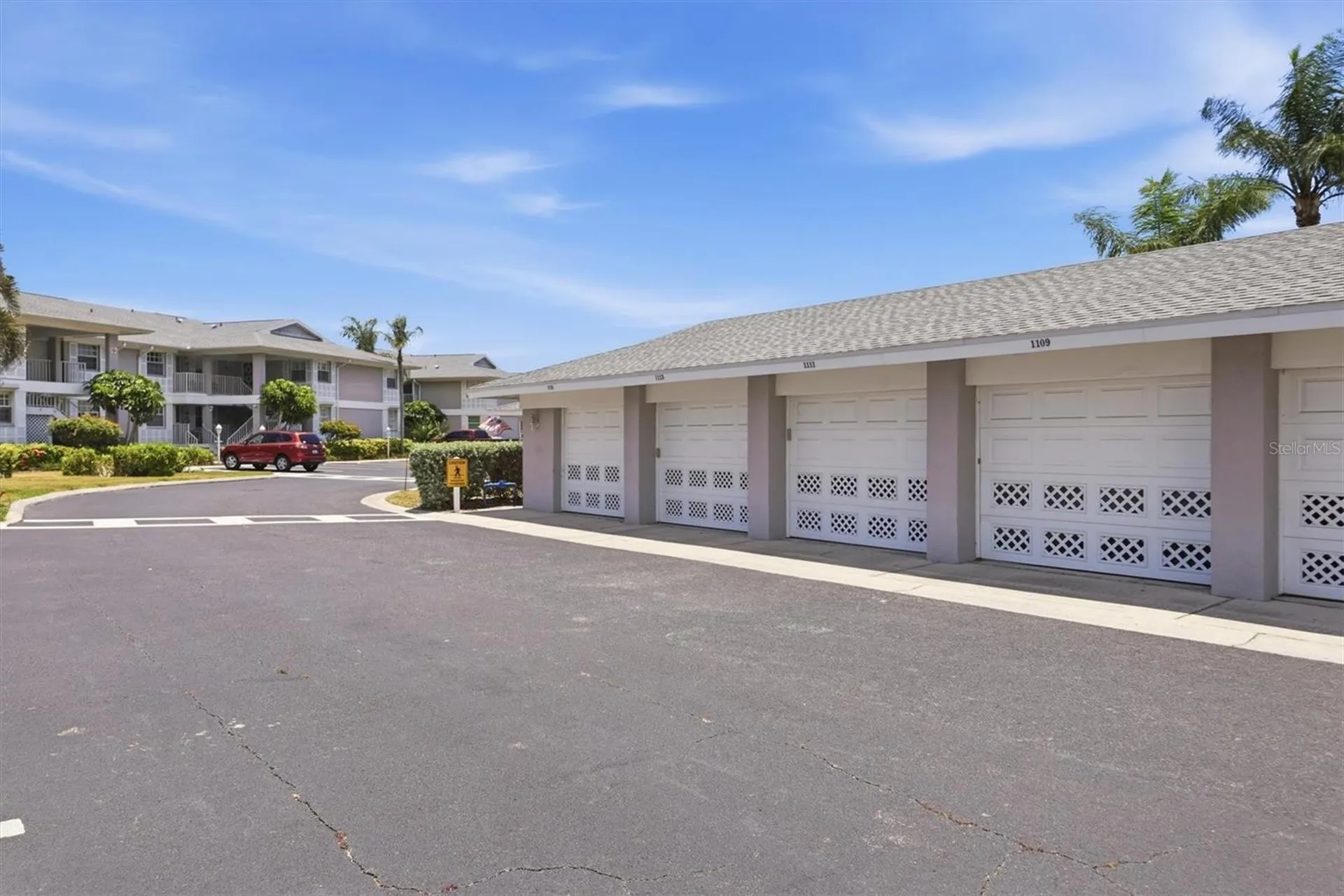 1103 Edgewater Circle Bradenton FL 34209