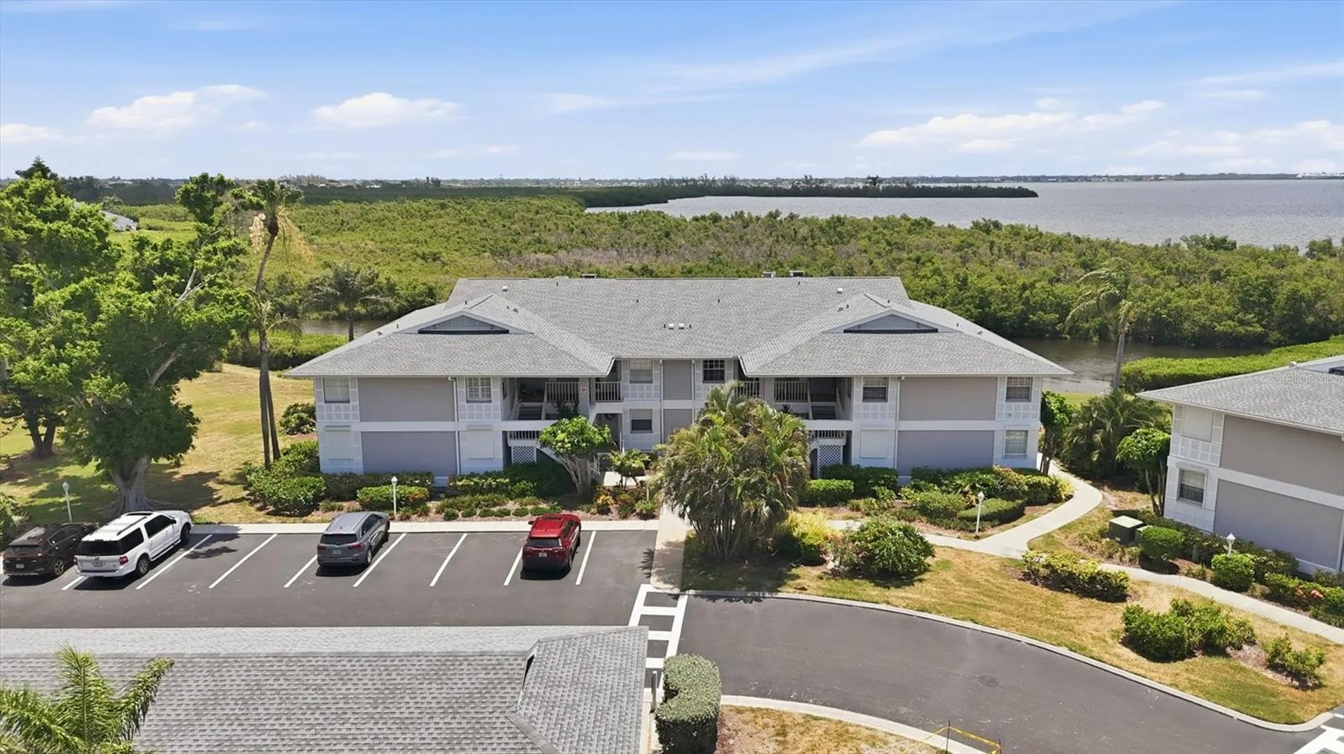 1103 Edgewater Circle Bradenton FL 34209