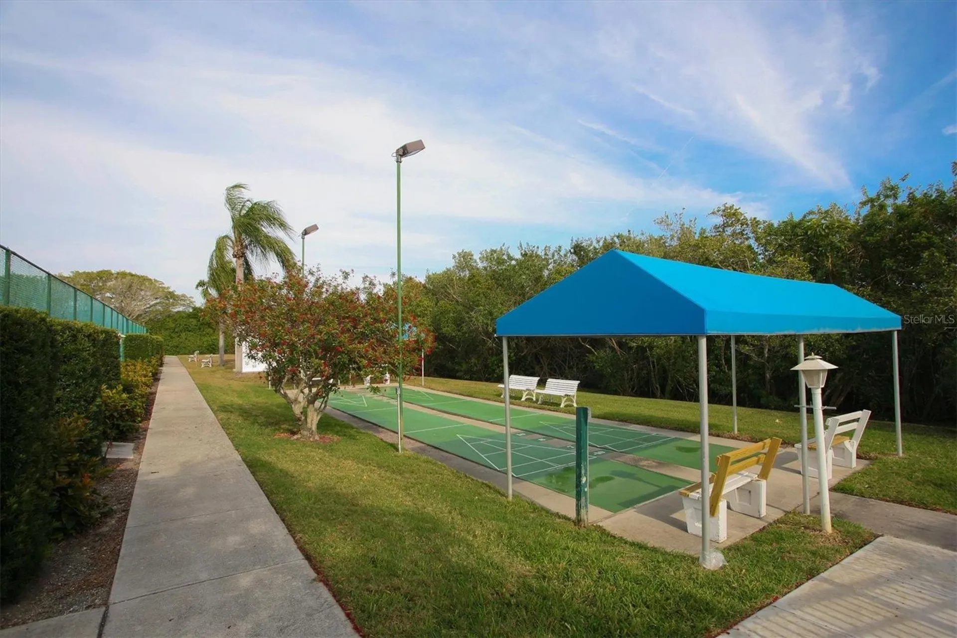 1103 Edgewater Circle Bradenton FL 34209
