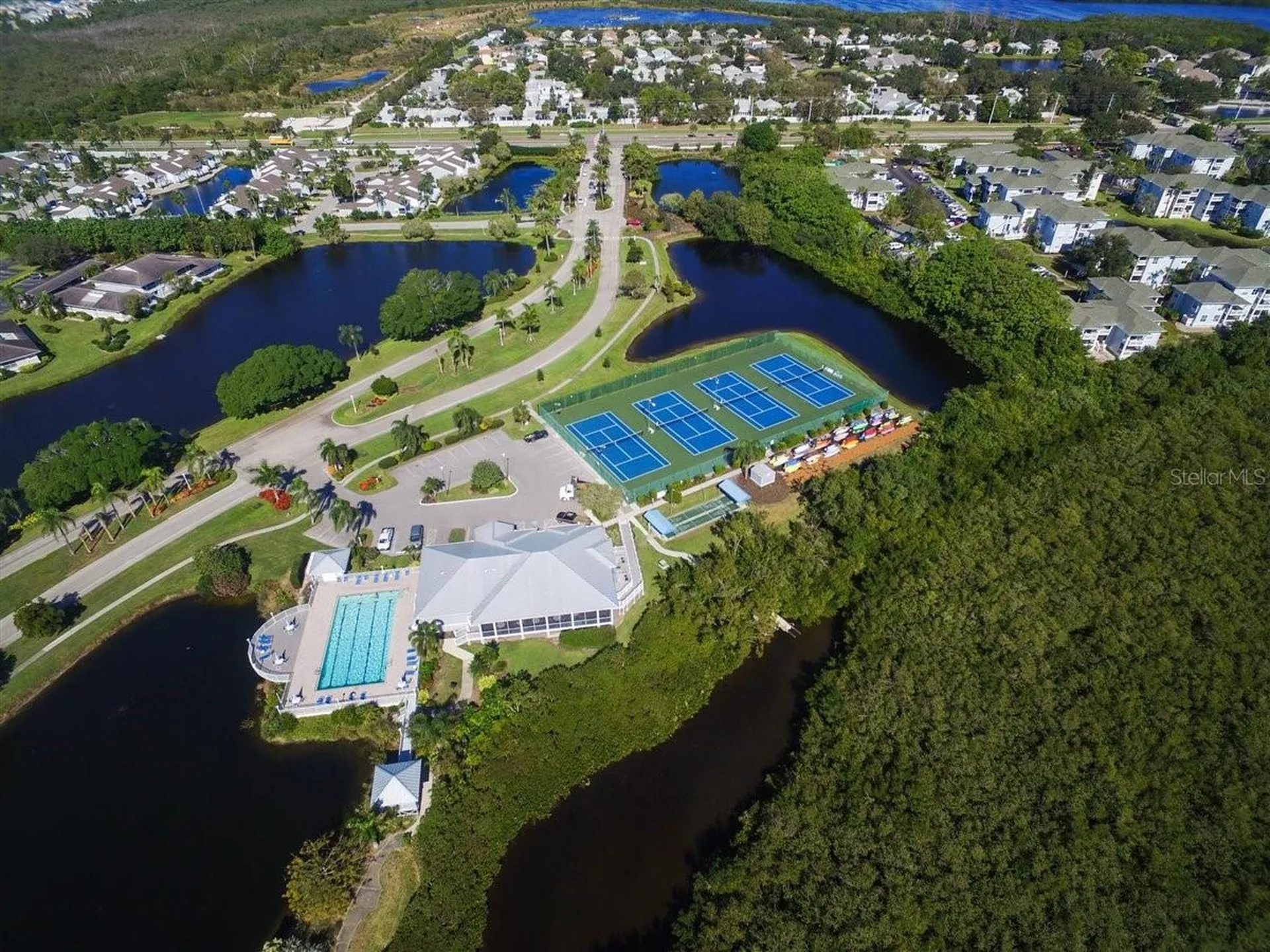 1103 Edgewater Circle Bradenton FL 34209