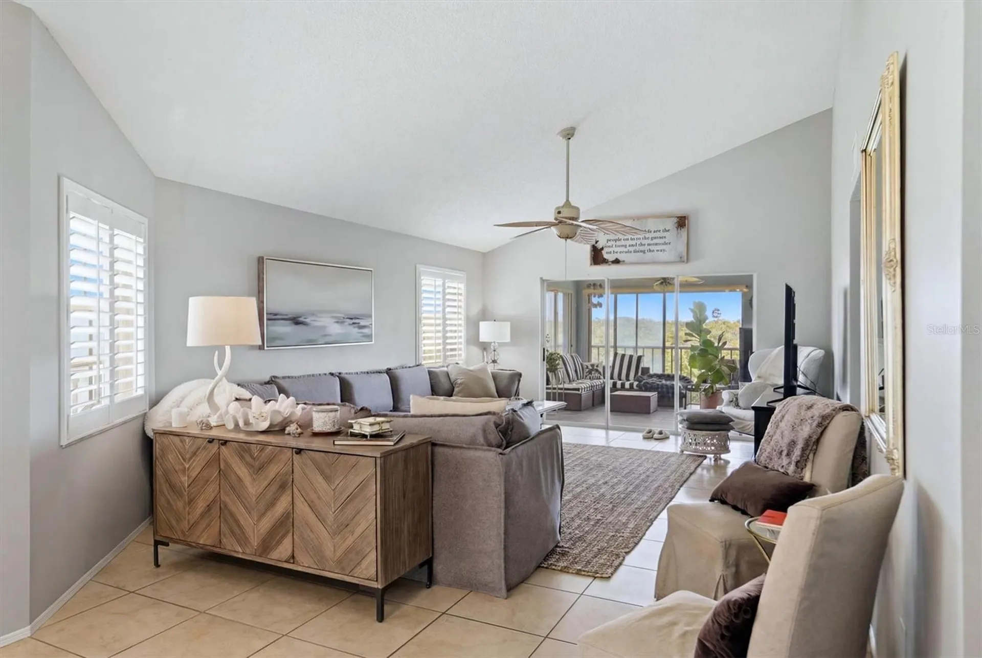 1103 Edgewater Circle Bradenton FL 34209