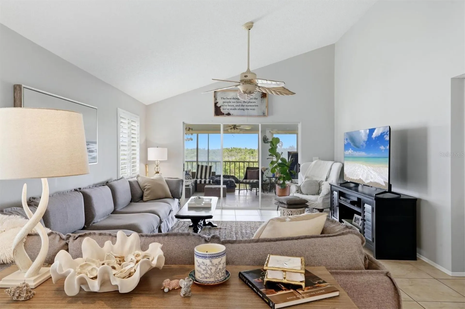 1103 Edgewater Circle Bradenton FL 34209