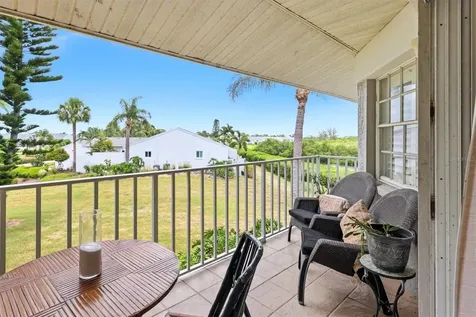 1103 Edgewater Circle Bradenton FL 34209