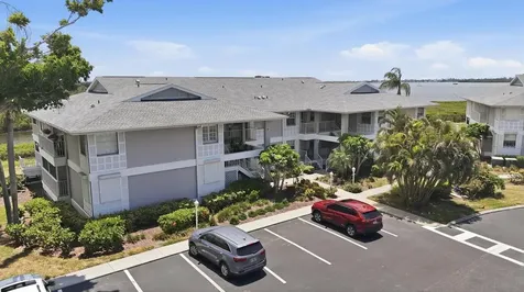 1103 Edgewater Circle Bradenton FL 34209
