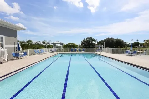 1103 Edgewater Circle Bradenton FL 34209