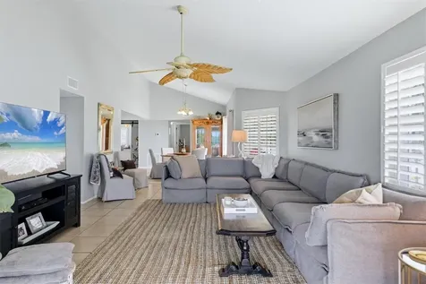 1103 Edgewater Circle Bradenton FL 34209