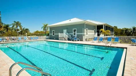 1103 Edgewater Circle Bradenton FL 34209