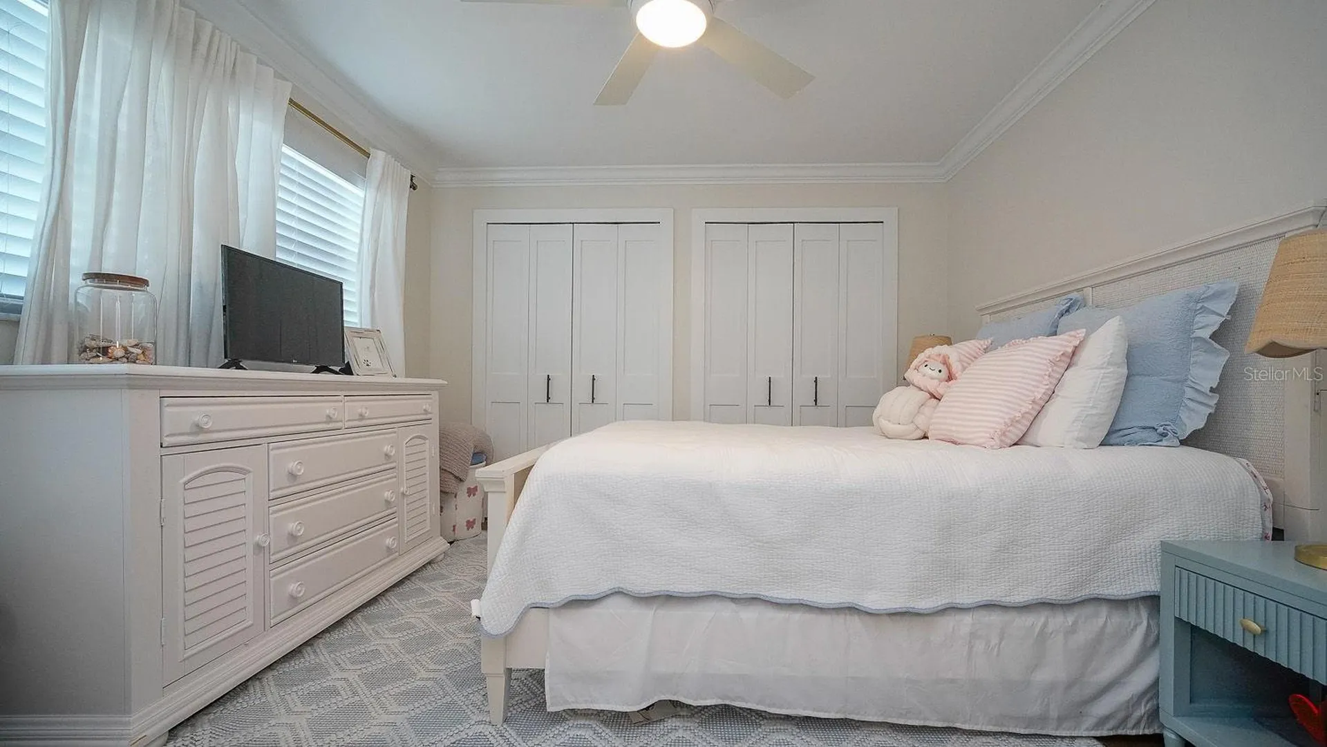 5218 Venetian Boulevard NE St Petersburg FL 33703