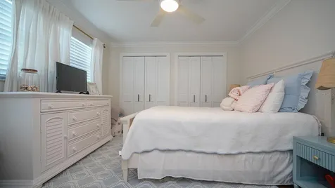 5218 Venetian Boulevard NE St Petersburg FL 33703