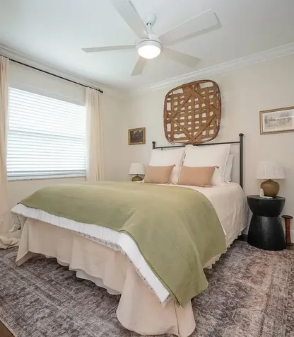 5218 Venetian Boulevard NE St Petersburg FL 33703