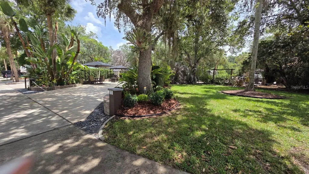 233 Stallion Lane River Ranch FL 33867