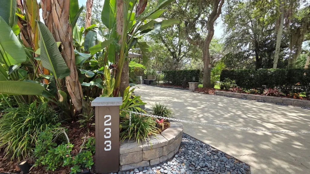 233 Stallion Lane River Ranch FL 33867