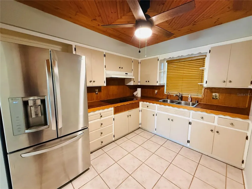 11537 63rd Avenue Seminole FL 33772