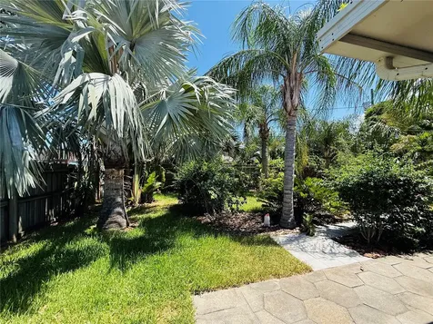 11537 63rd Avenue Seminole FL 33772