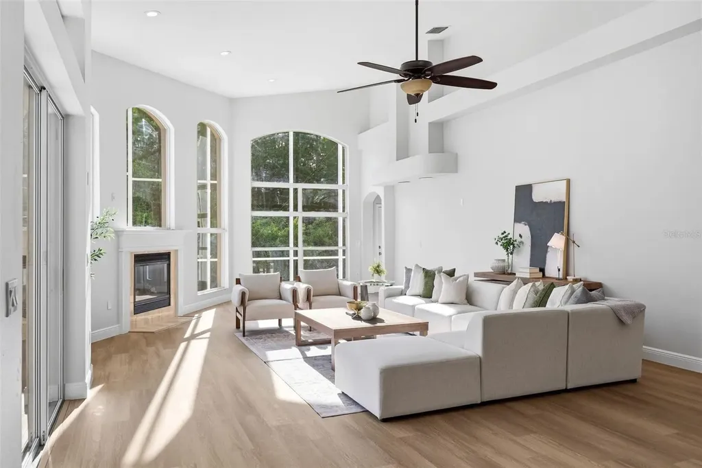 18126 Emerald Bay Street Tampa FL 33647
