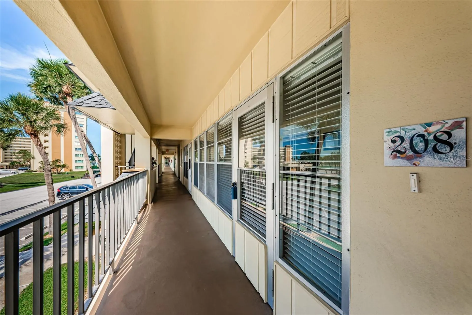 4700 Cove Circle St Petersburg FL 33708
