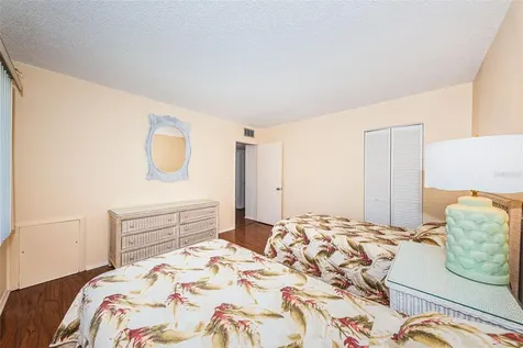4700 Cove Circle St Petersburg FL 33708