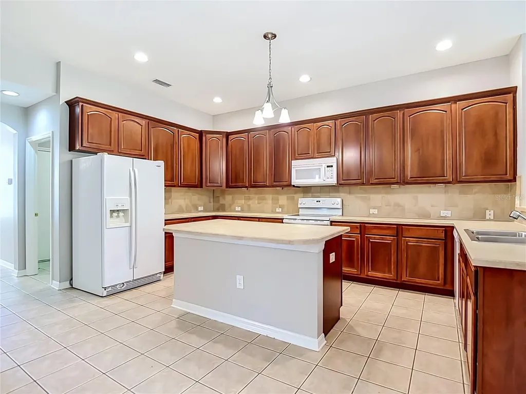 7015 Cardinalwood Lane Land O Lakes FL 34637