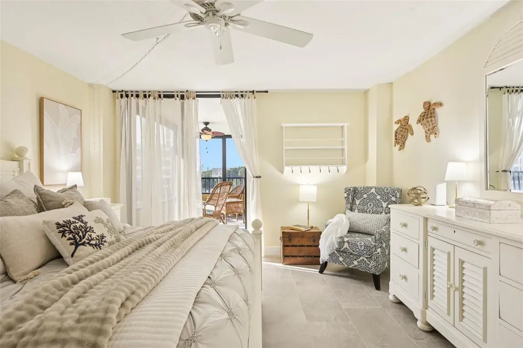 5780 Midnight Pass Road Sarasota FL 34242