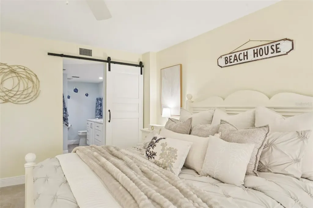 5780 Midnight Pass Road Sarasota FL 34242