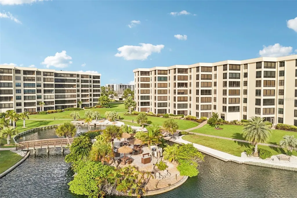 5780 Midnight Pass Road Sarasota FL 34242