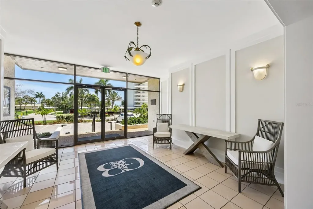 5780 Midnight Pass Road Sarasota FL 34242